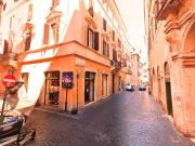 Locale in affitto di 550 m²