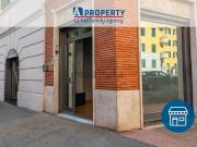 Locale in affitto di 55 m² in Piazza Camerino, 4