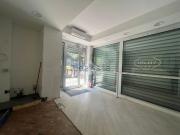 Locale in affitto di 55 m² in Via Gallia