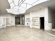 Locale in affitto di 560 m² in Via Torino