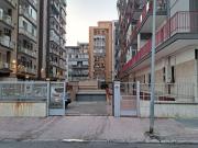 Locale in affitto di 590 m² in Via Lucania, 138