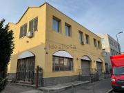 Locale in affitto di 600 m² in Via Angelo Emo, 10