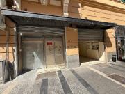 Locale in affitto di 600 m² in Via Raffaele de Cesare, 21
