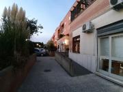 Locale in affitto di 60 m² in Via Cesare Maccari