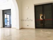Locale in affitto di 60 m² in Via Giulio Petroni, 46