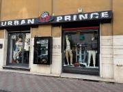 Locale in affitto di 62 m² in Viale Giacomo Matteotti