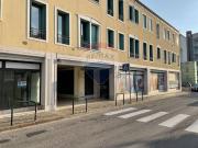 Locale in affitto di 64 m² in Via Cavour