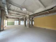 Locale in affitto di 650 m² in Via Volturno, 1