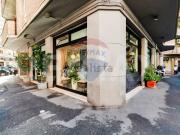 Locale in affitto di 65 m² in Via Giuseppe Zamboni, 25