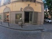 Locale in affitto di 65 m² in Via Carlo Poerio, 100