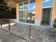 Locale in affitto di 65 m² in Via Euclide