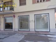 Locale in affitto di 68 m² in Via Mario Curzi, 5