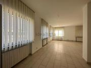 Locale in affitto di 69 m² in Piazza Derna, 250