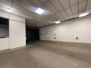 Locale in affitto di 700 m² in Via della Stazione di...
