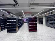 Locale in affitto di 700 m² in Via Siena, 16