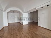 Locale in affitto di 70 m²