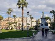 Locale in affitto di 70 m² in Piazza Cavour