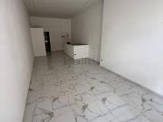 Locale in affitto di 90 m² in Via Roma