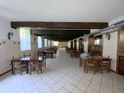 Locale in affitto di 740 m² in Via Col di Lana