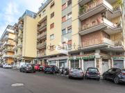 Locale in affitto di 75 m² in Via Festo Avieno, 186
