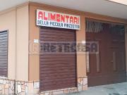 Locale in affitto di 75 m² in Via tevere