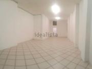 Locale in affitto di 76 m² in Viale Martiri della Libertà