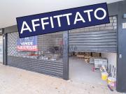 Locale in affitto di 77 m² in Via Biagio Petrocelli, 275