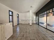 Locale in affitto di 79 m² in Piazza della Meridiana