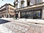 Locale in affitto di 80 m² in Piazza della Scala