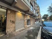 Locale in affitto di 80 m² in Via Tito Omboni, 83