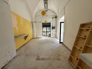Locale in affitto di 85 m²
