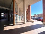 Locale in affitto di 85 m² in Piazza Giacomo Matteotti, 9