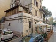 Locale in affitto di 85 m² in Via Turno, 18