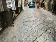 Locale in affitto di 85 m² in Vico Belledonne a Chiaia