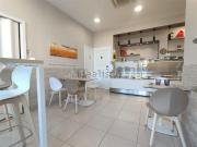 Locale in affitto di 87 m² in Via Amsterdam