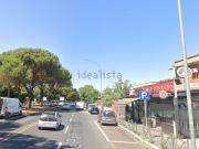 Locale in affitto di 900 m² in Viale Palmiro Togliatti