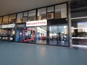 Locale in affitto di 90 m² in Piazza Raffaele Rossetti