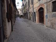 Locale in affitto di 90 m² in Via Arazzaria