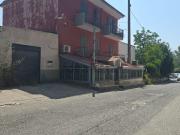 Locale in affitto di 90 m² in Via Campiglione