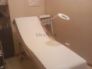 Locale in affitto di 90 m² in Via delle Tofane