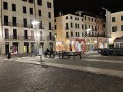 Locale in affitto di 90 m² in Via San Gregorio Barbarigo