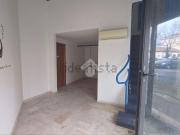 Locale in affitto di 90 m² in Via Sangro, 36