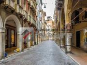 Locale in affitto di 97 m²