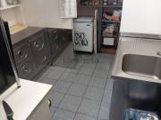 Locale in vendita di 100 m² in Via Carlo Matteucci