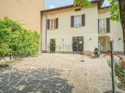 Locale in vendita di 100 m² in Via Carlo Porta, 23