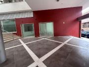 Locale in vendita di 100 m² in Via Castromediano Locale in vendita di 100 m² in Via Castromediano