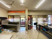 Locale in vendita di 100 m² in Via Cesare Battisti, 37