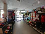 Locale in vendita di 100 m² in Via Don Lorenzo Milani, 48