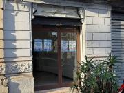 Locale in vendita di 100 m² in Via Fossata, 4