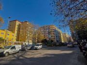 Locale in vendita di 100 m² in Via Maddaloni